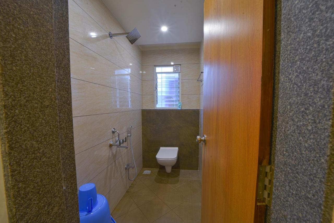 Hotel Trushadham Near To Mahalaxmi Temple Kolhapur Exterior photo